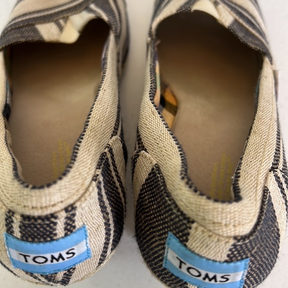 TOMS Espadrille Textile Khaki Tan and Black Open Toe Wedge Size 9.5 - Picture 7 of 10